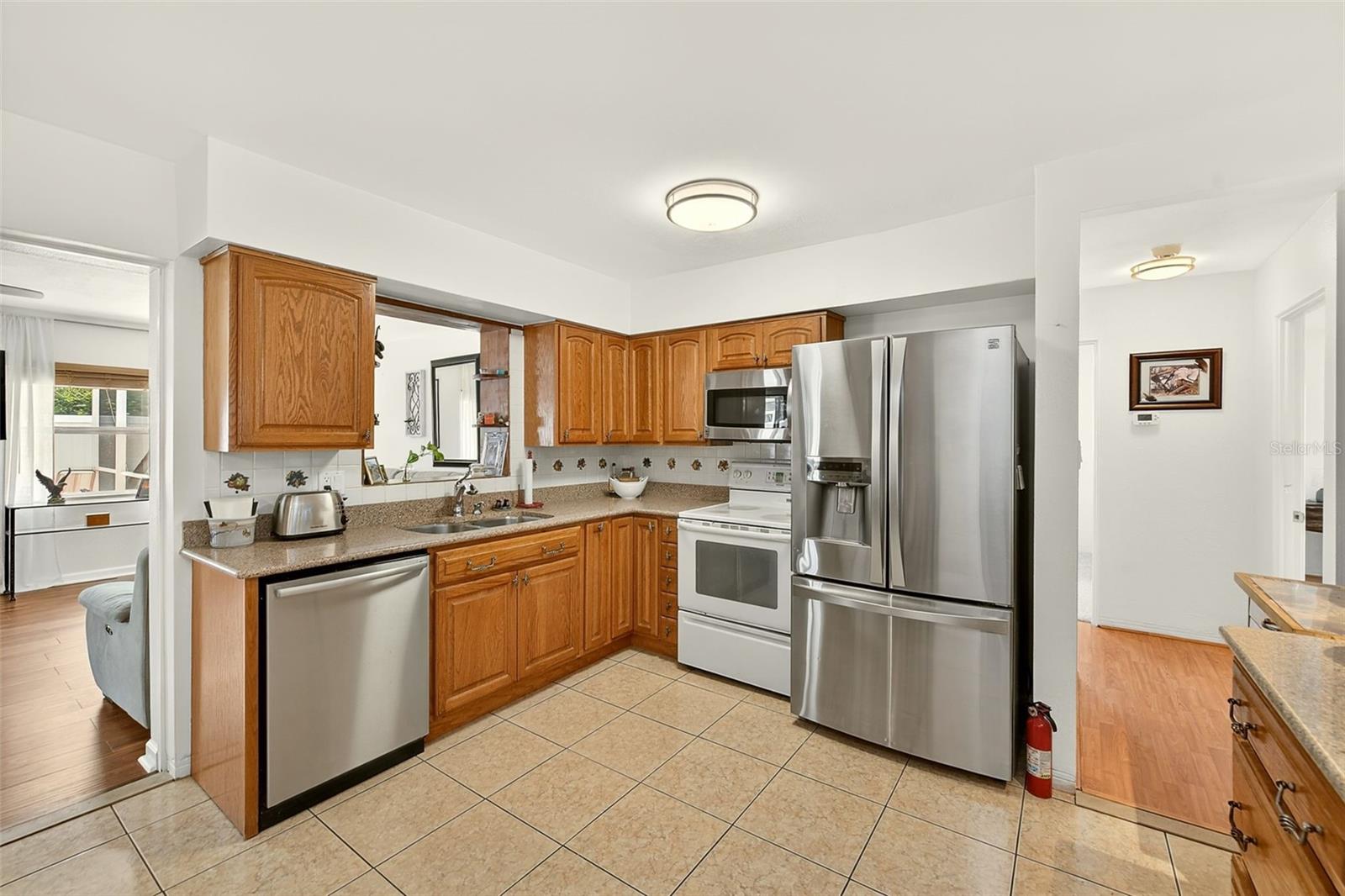 WESTGATE MANOR 1ST ADD - Residential