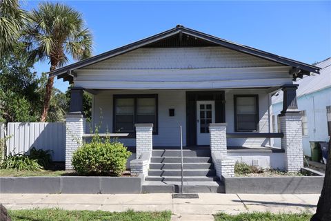 Photo of 1919 W Union Street, Tampa, FL 33607 (MLS # TB8484226)