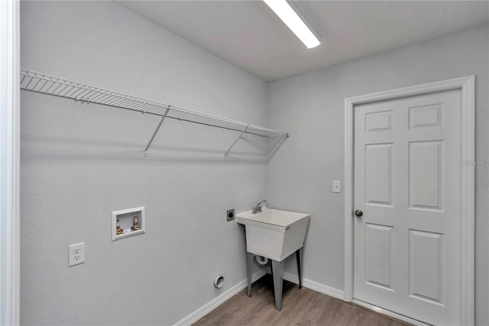 BAHIA OAKS - Residential Lease