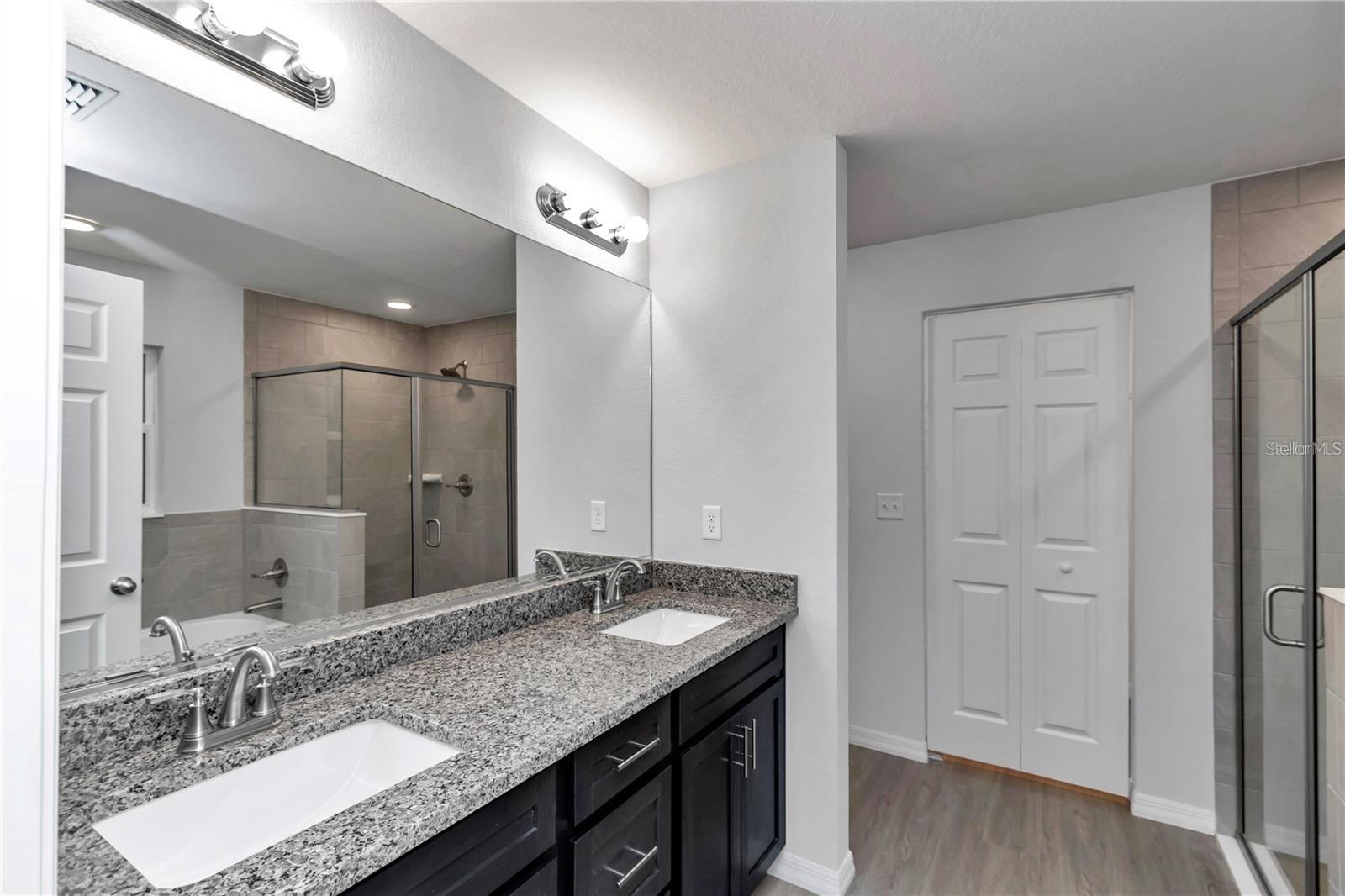 BAHIA OAKS - Residential Lease