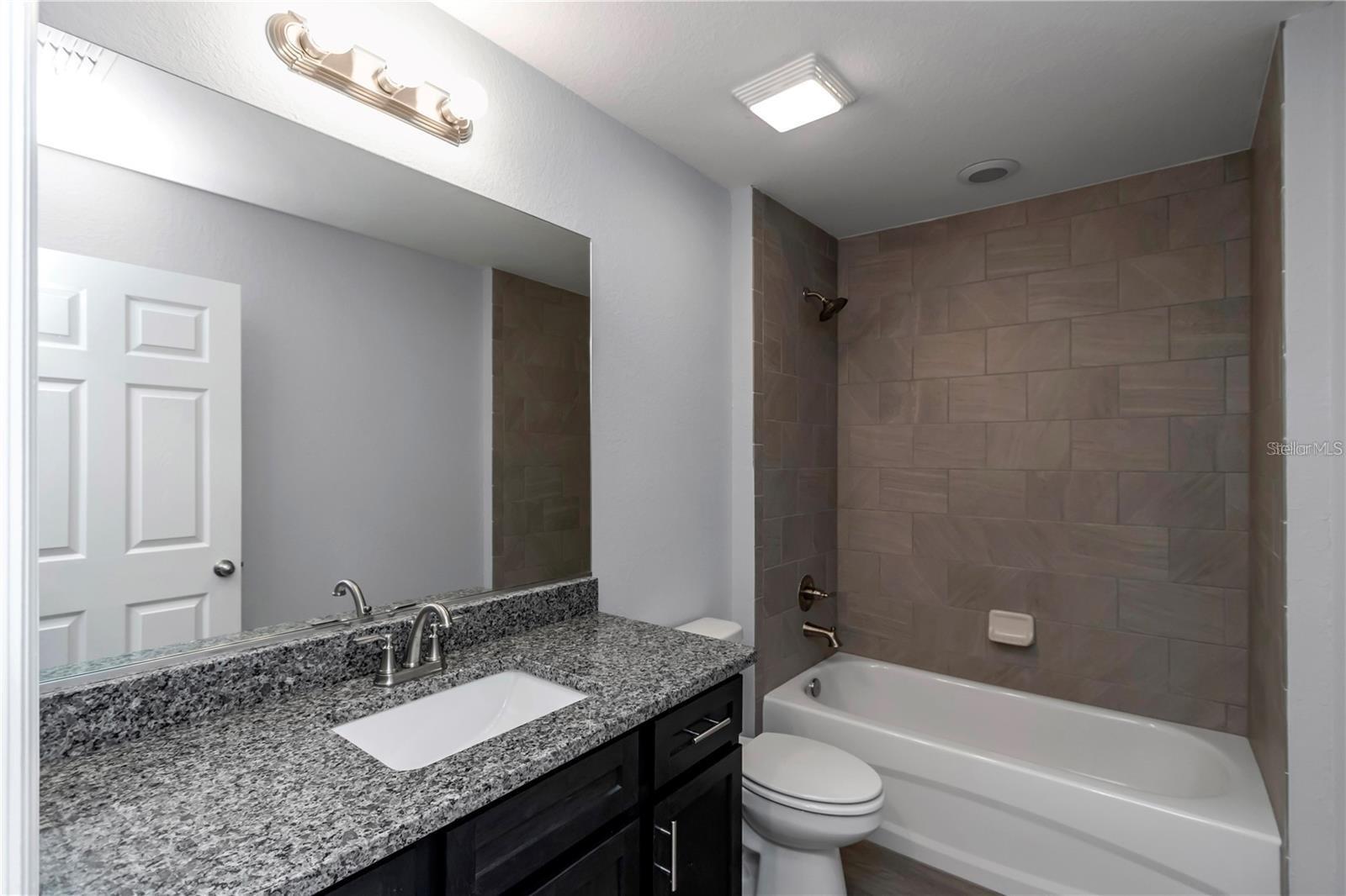 BAHIA OAKS - Residential Lease