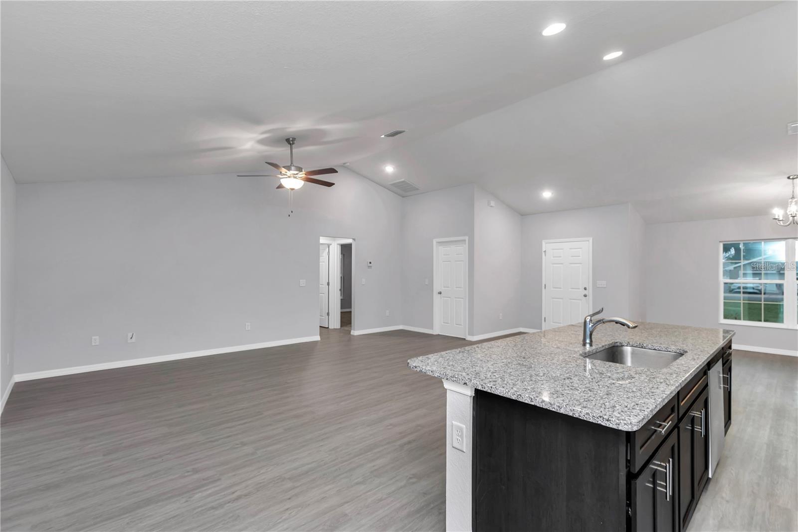 BAHIA OAKS - Residential Lease