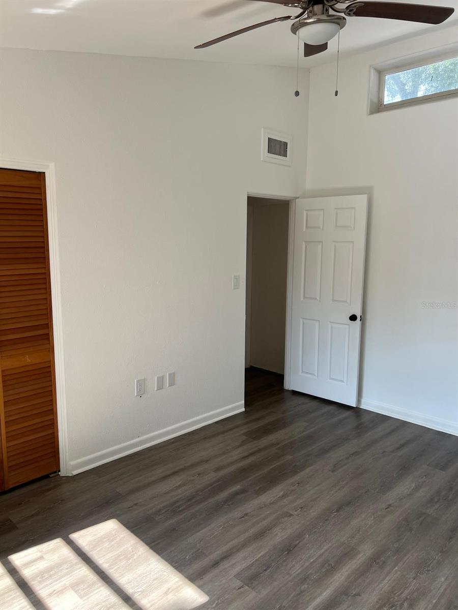 EUSTIS LAKEVIEW COURT ADD - Residential