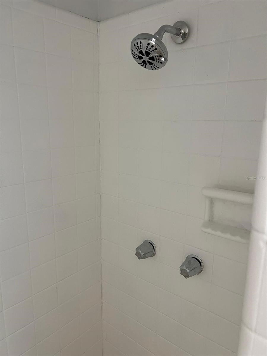 EUSTIS LAKEVIEW COURT ADD - Residential