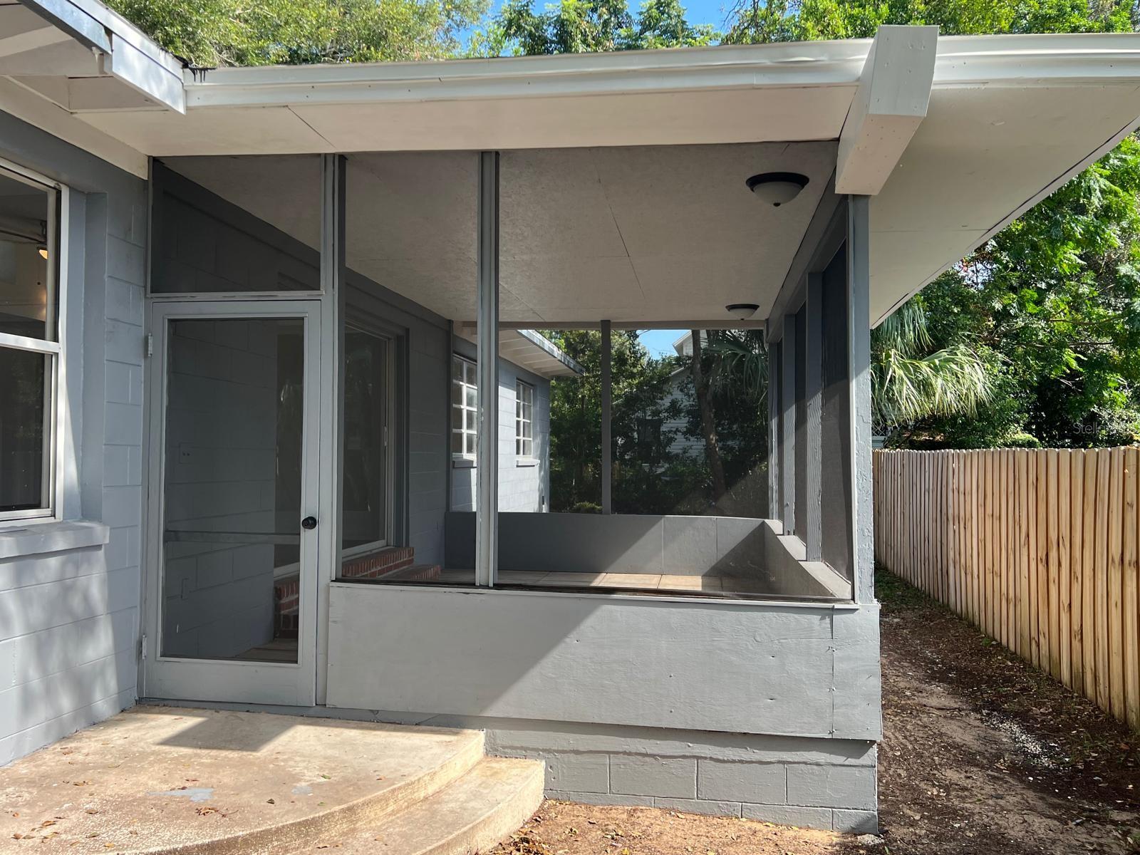 EUSTIS LAKEVIEW COURT ADD - Residential