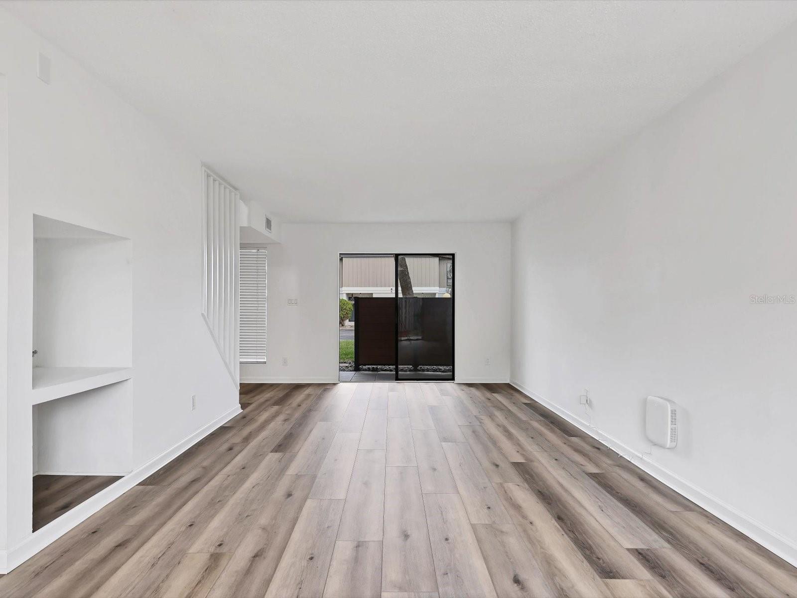 BENEVA RIDGE - Residential