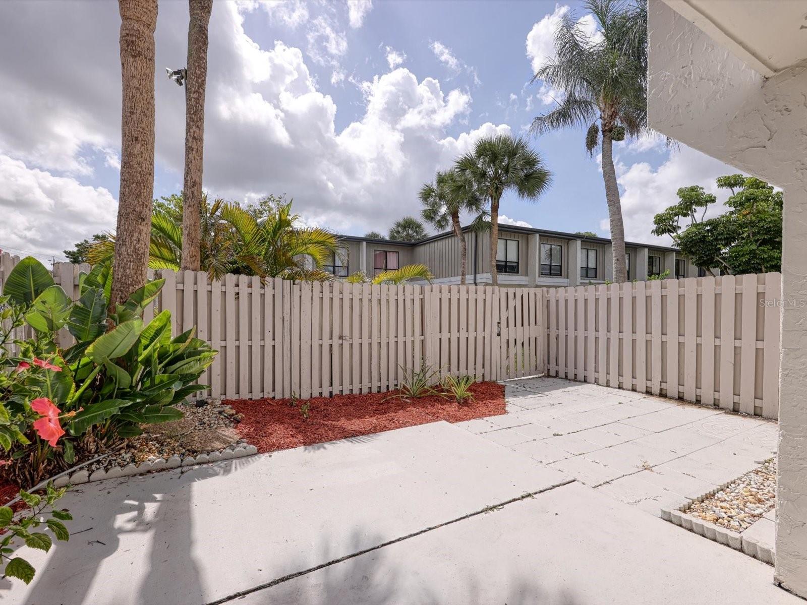BENEVA RIDGE - Residential