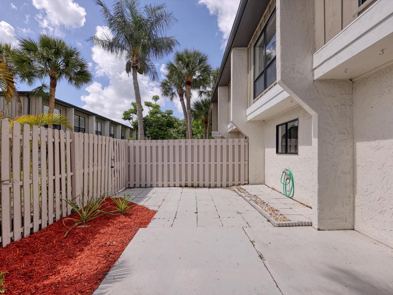 BENEVA RIDGE - Residential