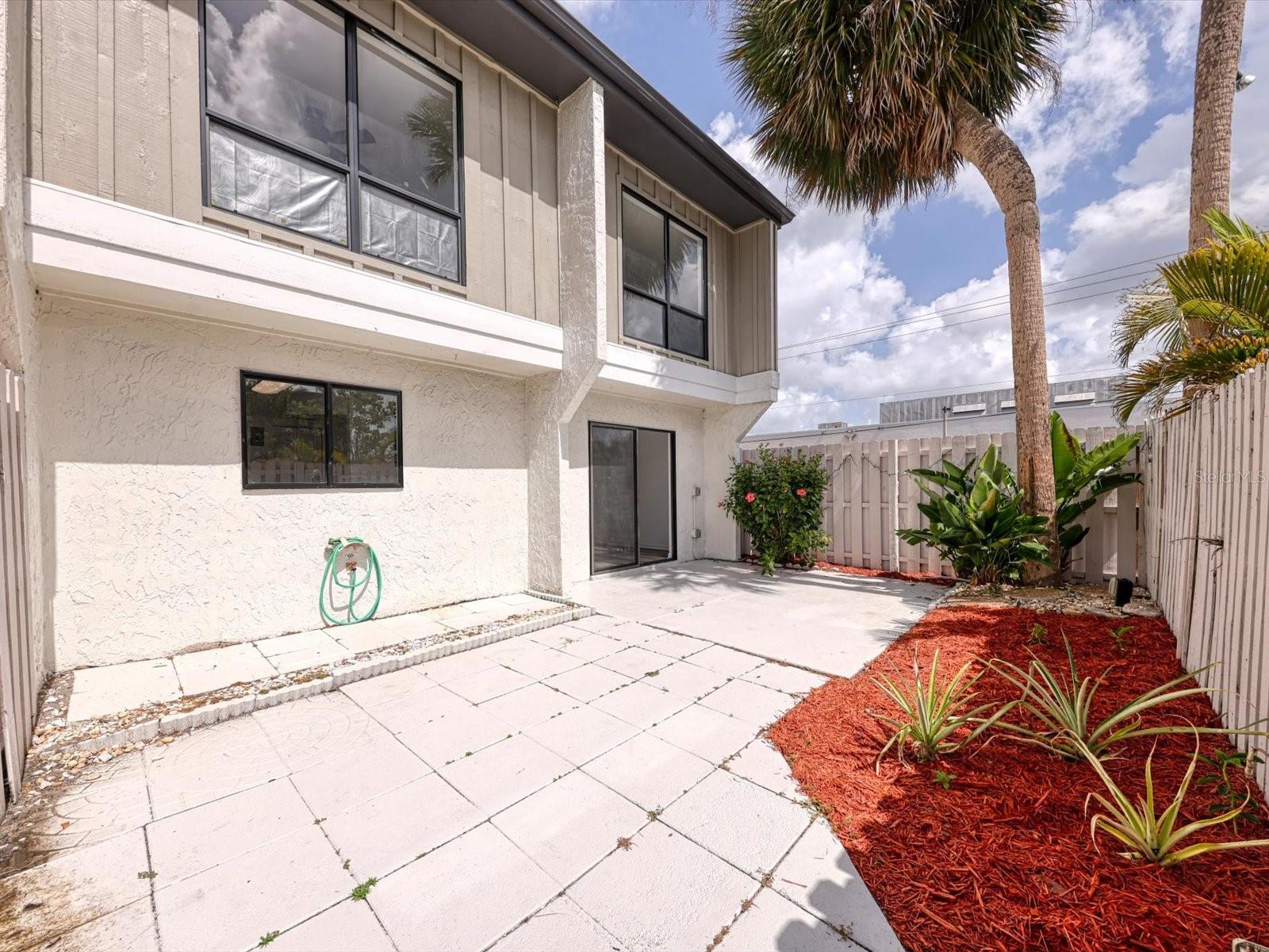 BENEVA RIDGE - Residential