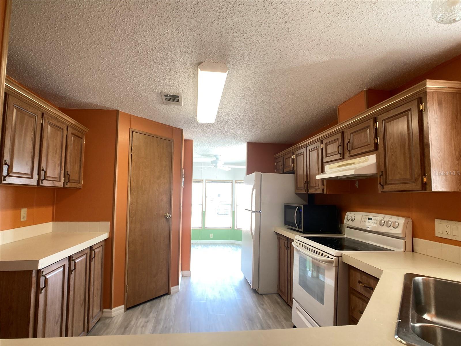 RUSKIN COLONY FARMS 3RD ADD - Residential