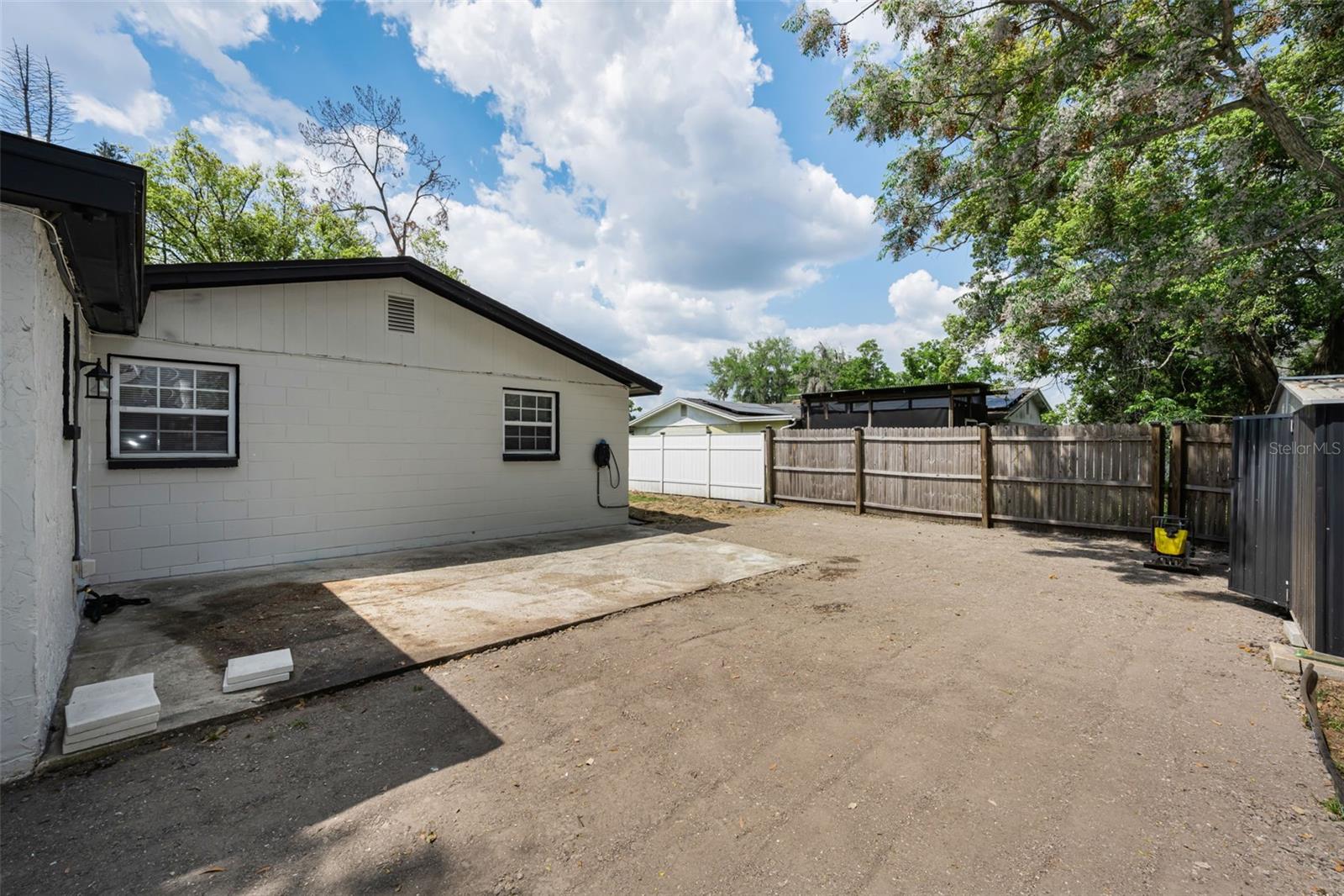 SHANGRI LA SUB UNIT - Residential