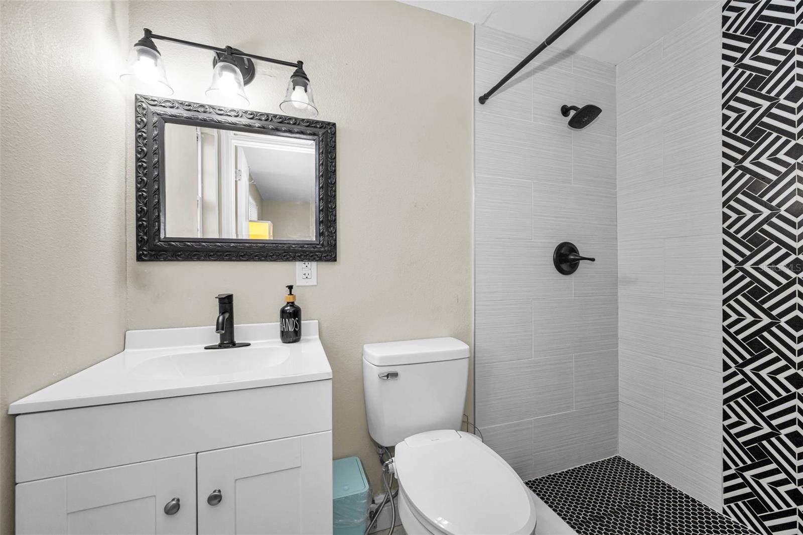 SHANGRI LA SUB UNIT - Residential