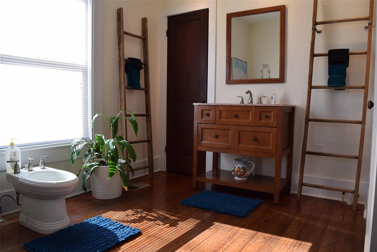 Boardwalk Sub - Residential Income