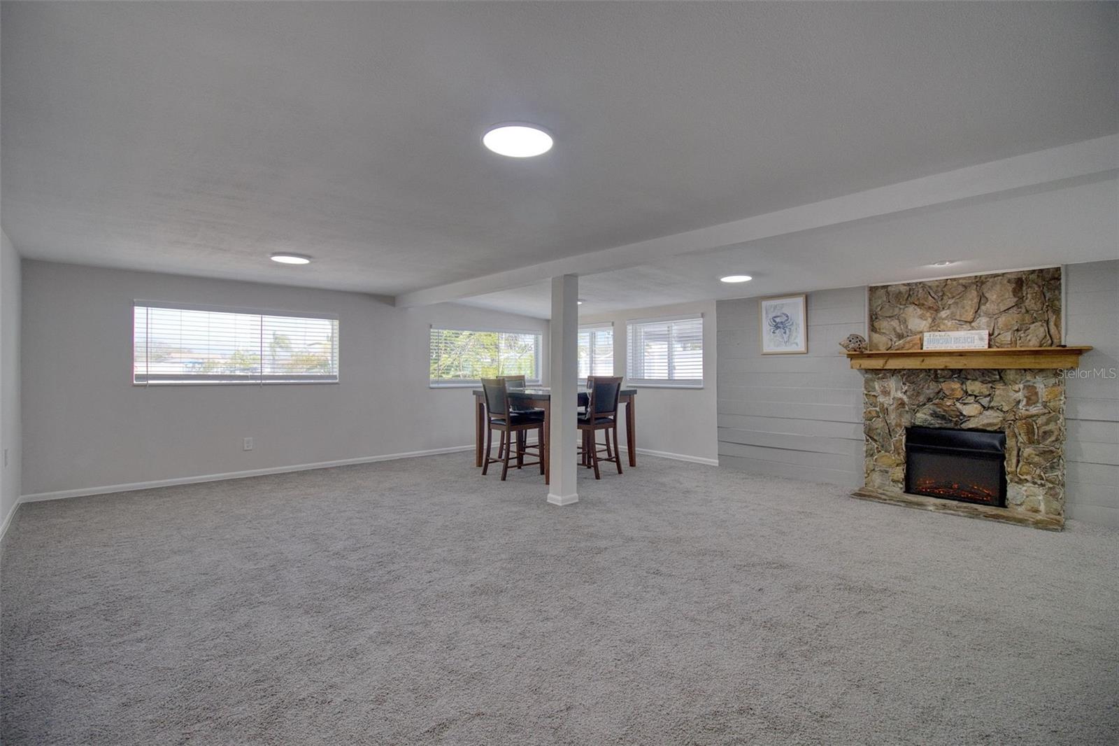 VISTA DEL MAR - Residential