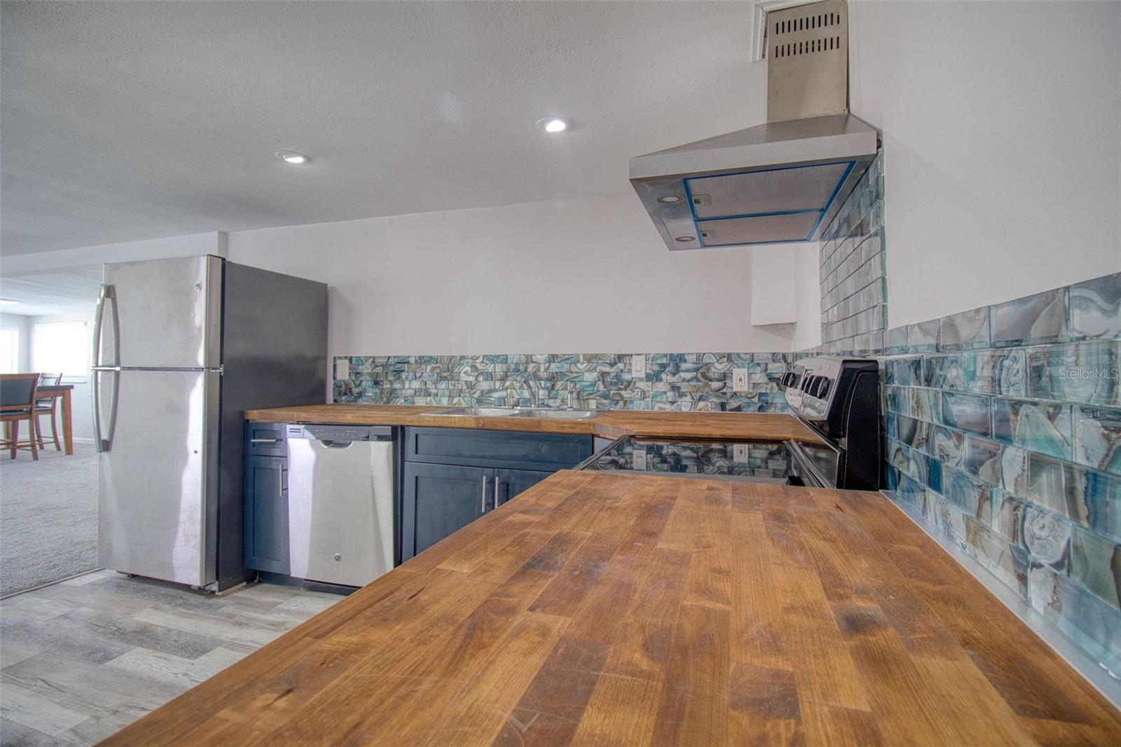 VISTA DEL MAR - Residential