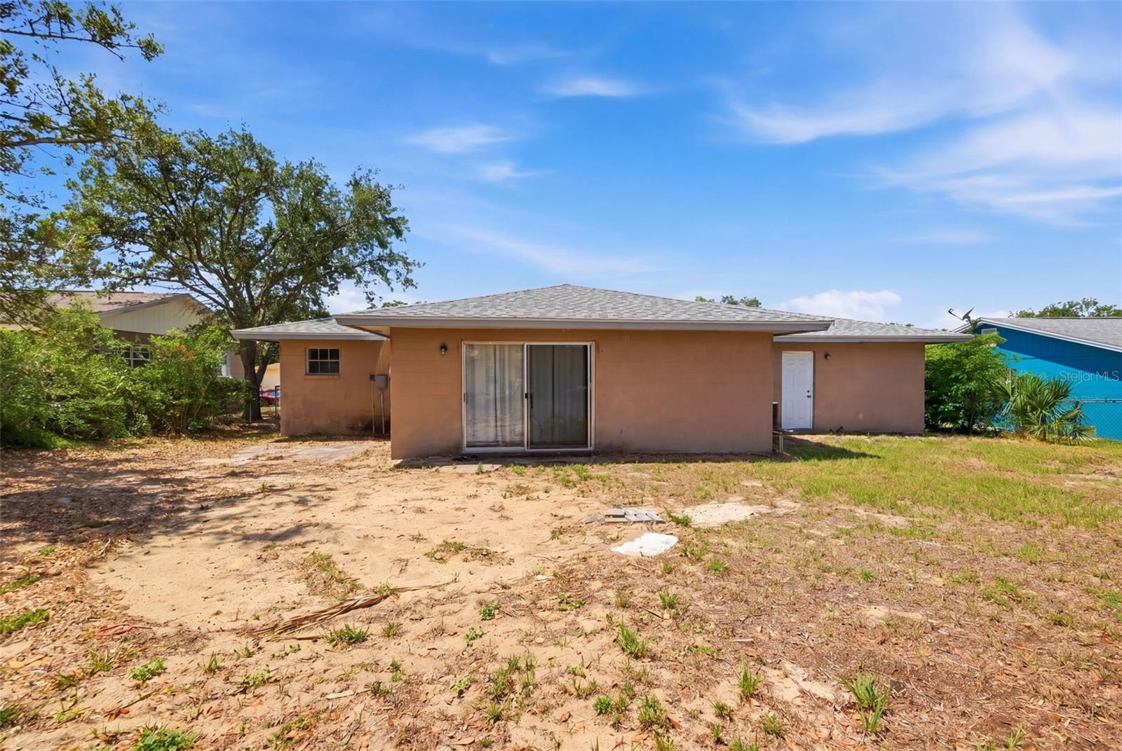 SPRING HILL - Residential