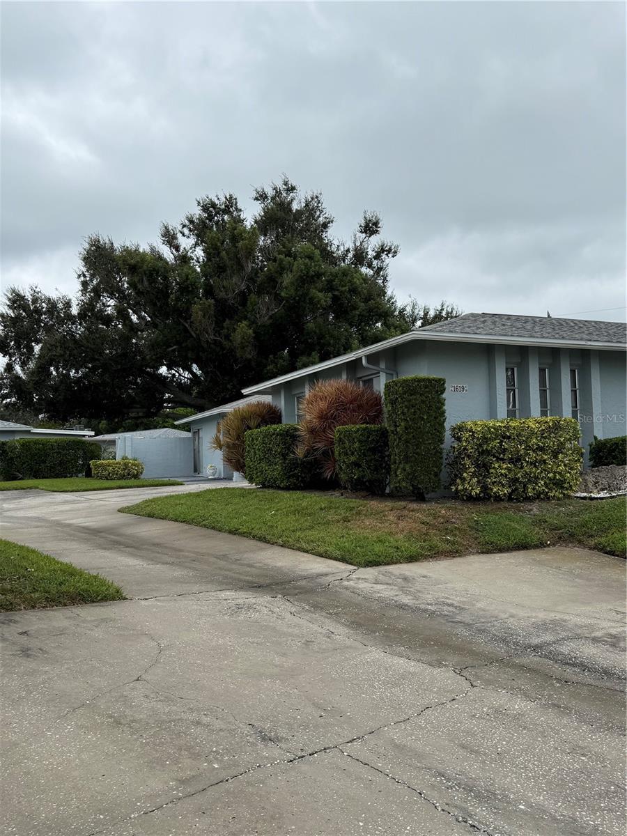 HIGHLAND LAKES CONDO - Residential