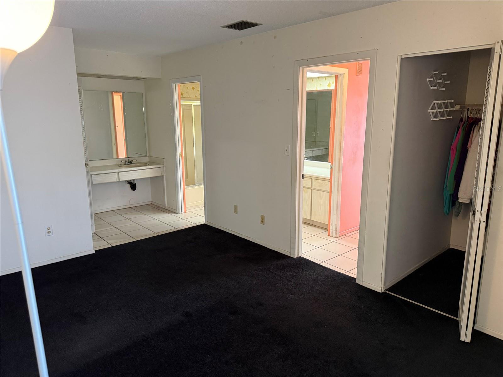 HIGHLAND LAKES CONDO - Residential