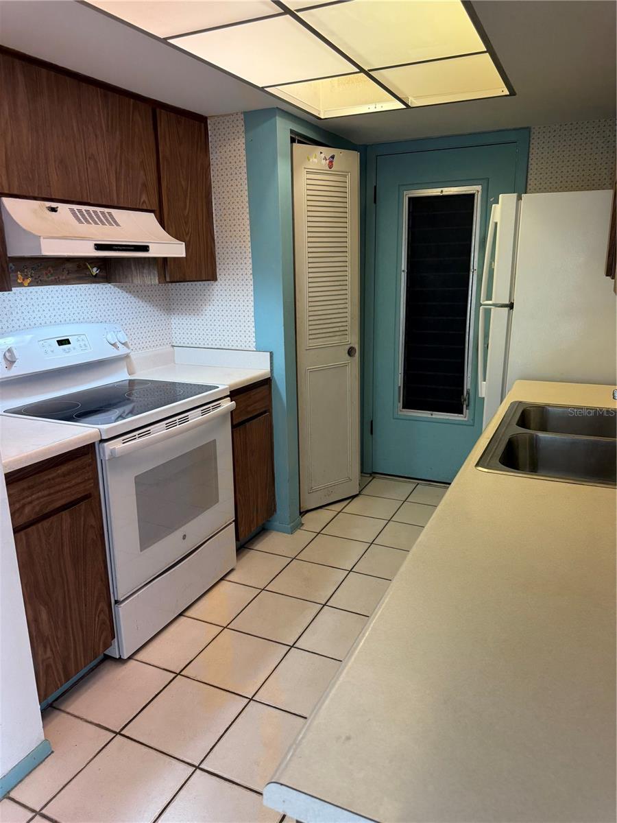 HIGHLAND LAKES CONDO - Residential