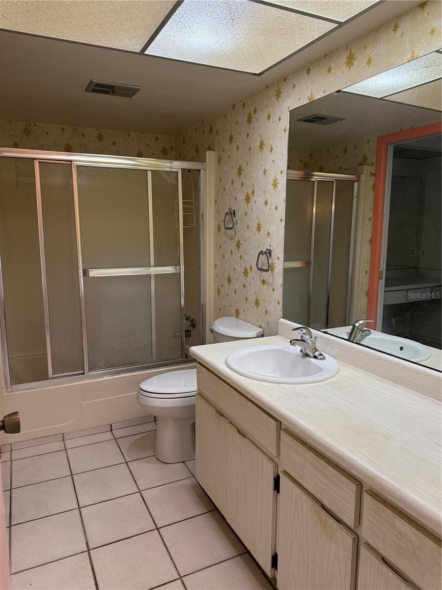 HIGHLAND LAKES CONDO - Residential