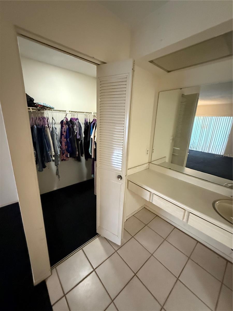 HIGHLAND LAKES CONDO - Residential