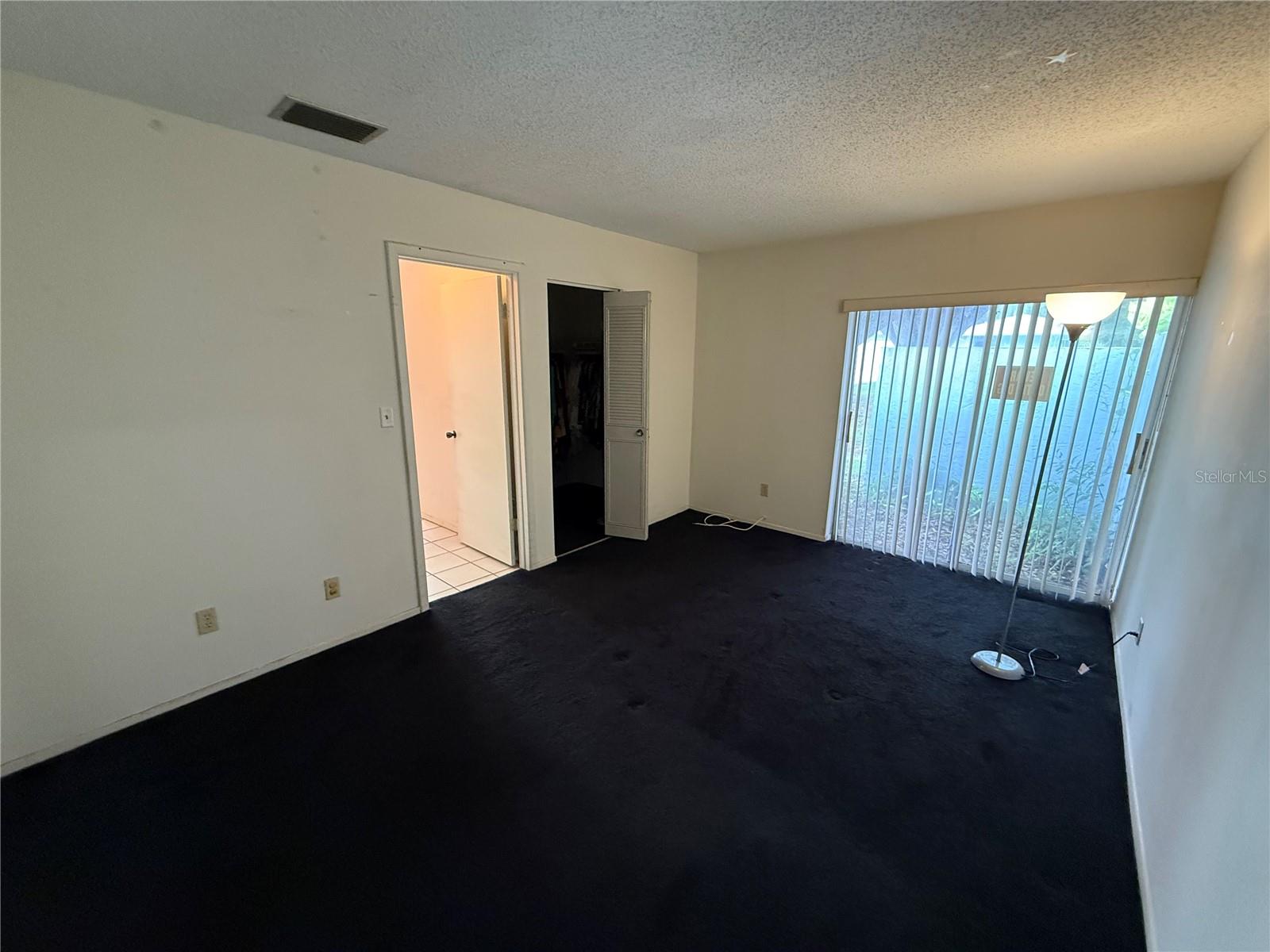 HIGHLAND LAKES CONDO - Residential
