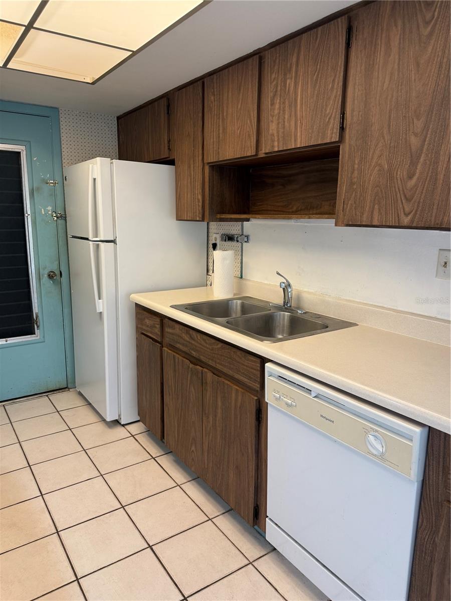 HIGHLAND LAKES CONDO - Residential