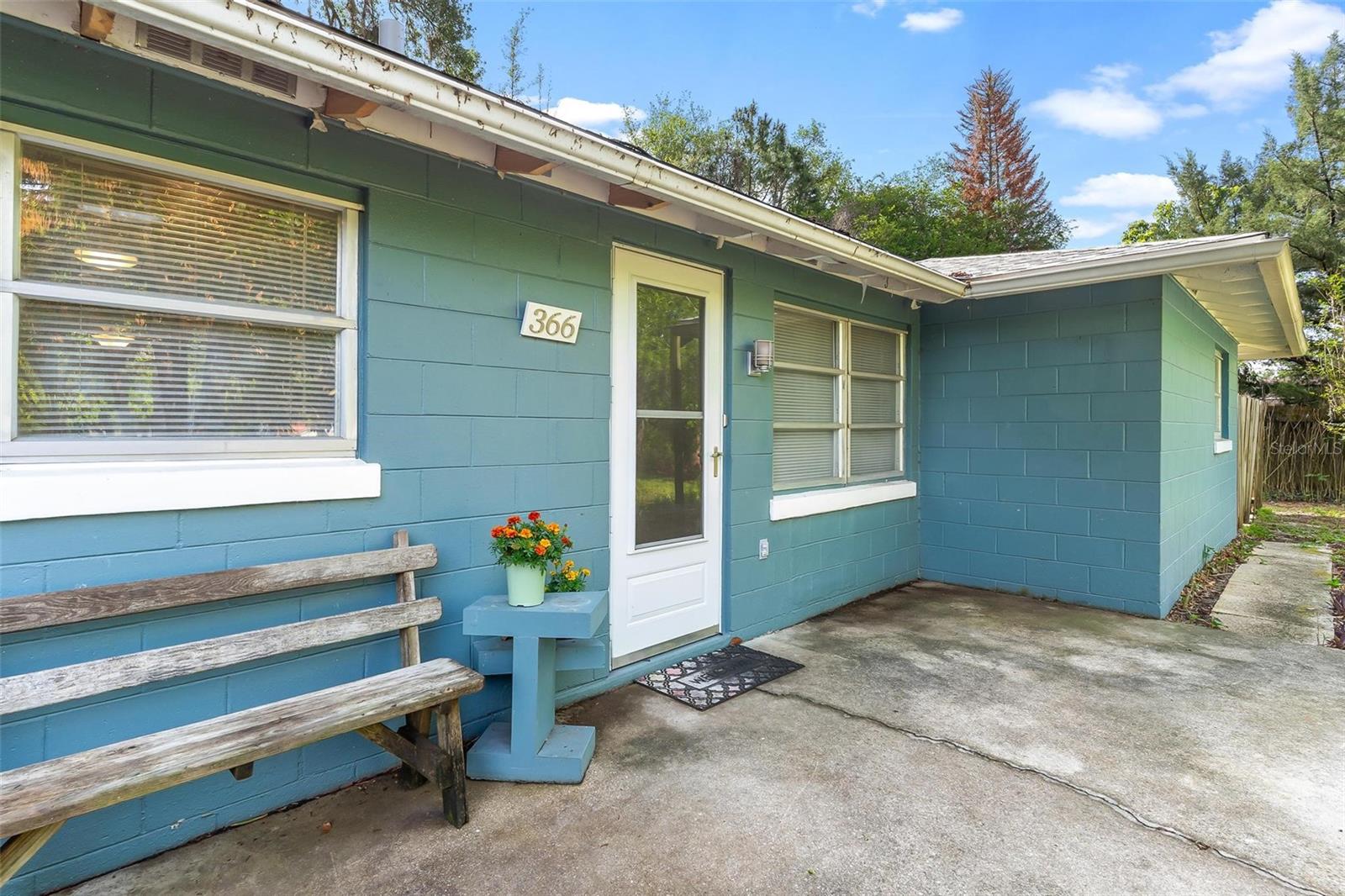 LAKE FOREST - Residential