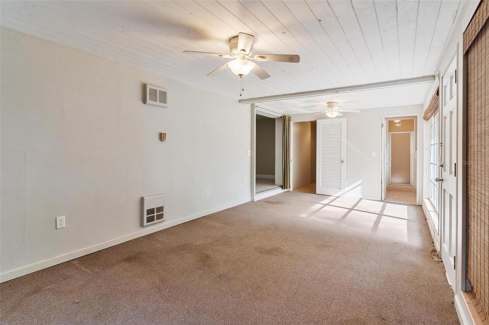 LAKE FOREST - Residential