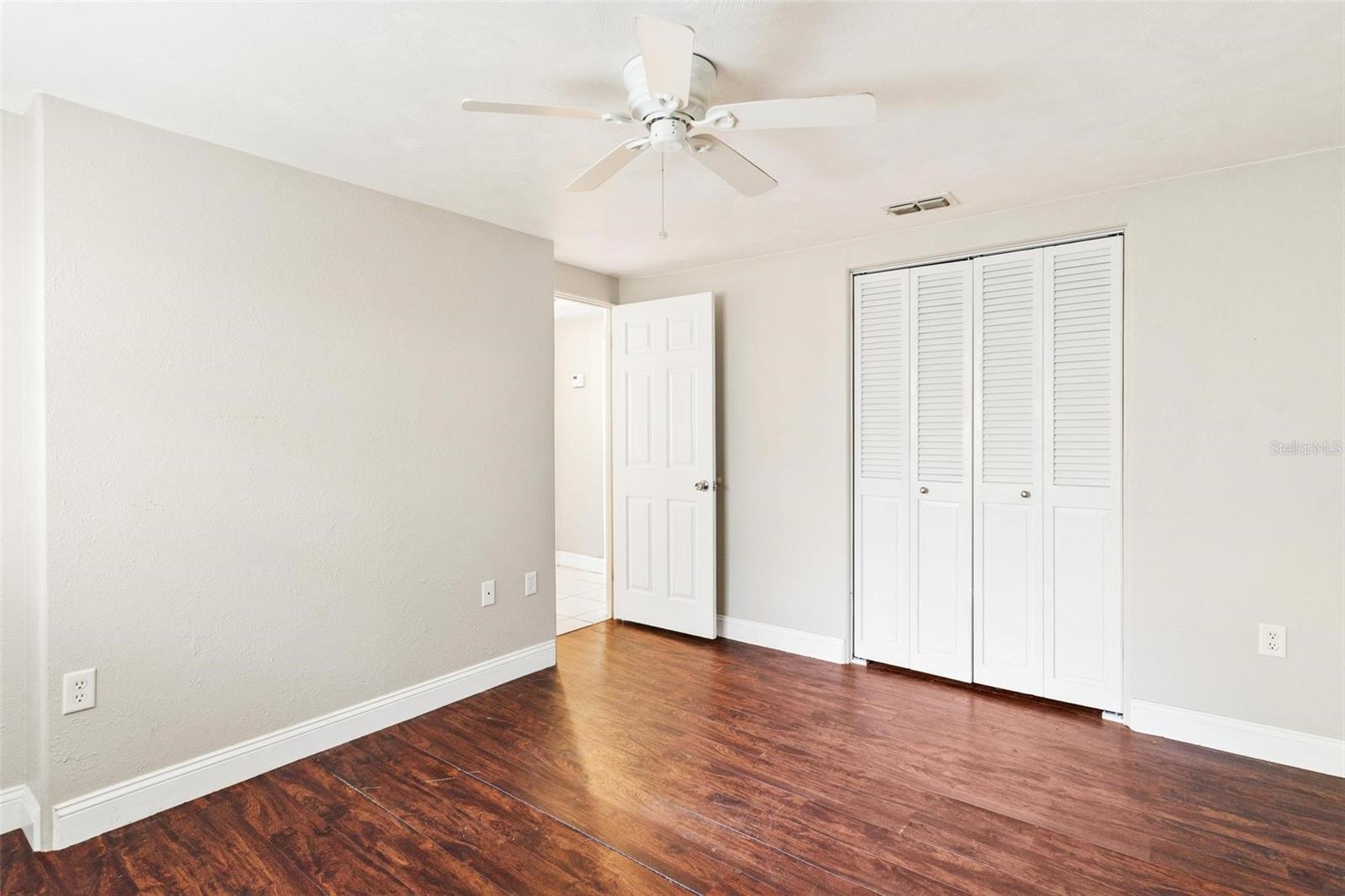 LAKE FOREST - Residential