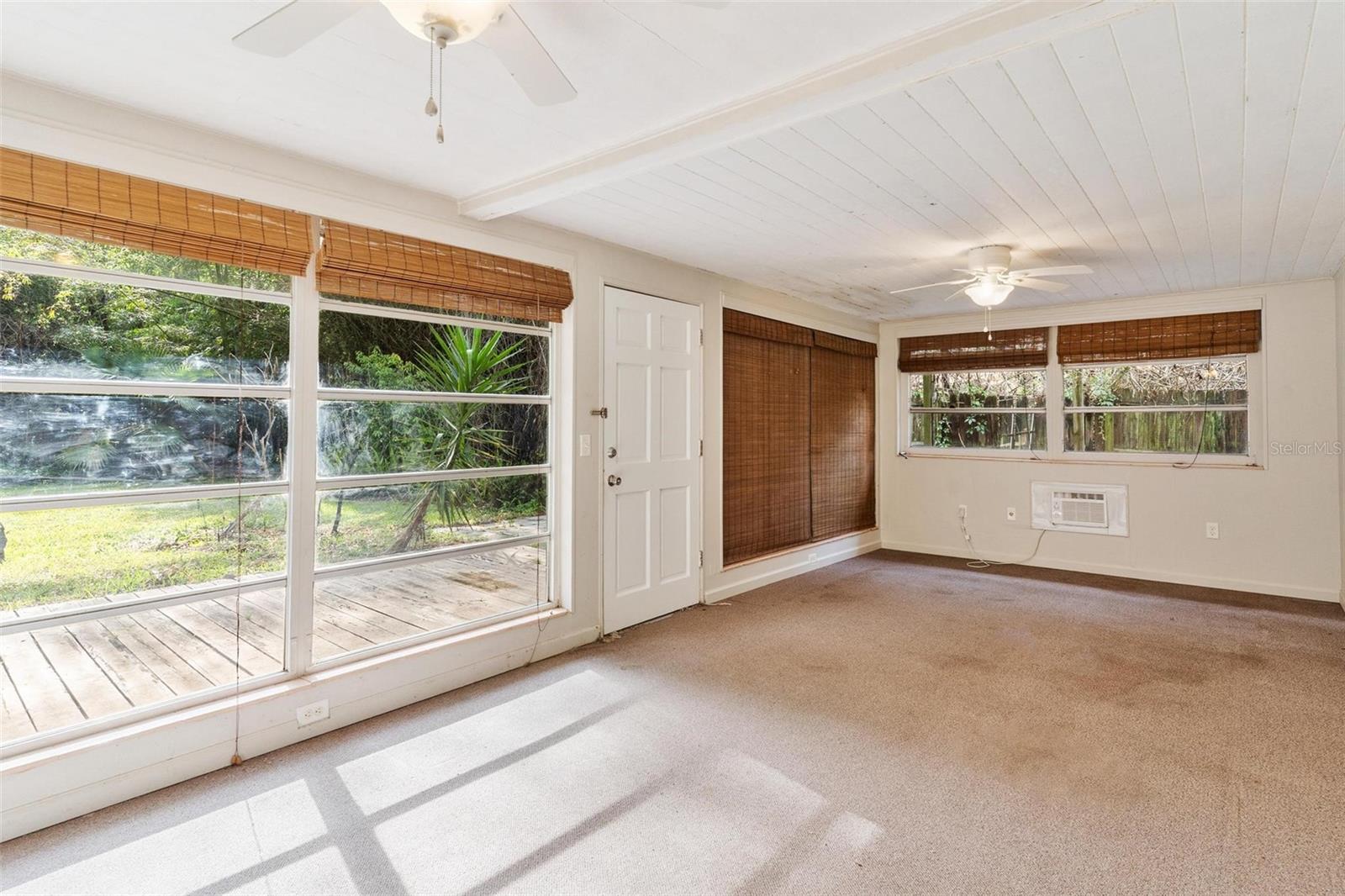 LAKE FOREST - Residential