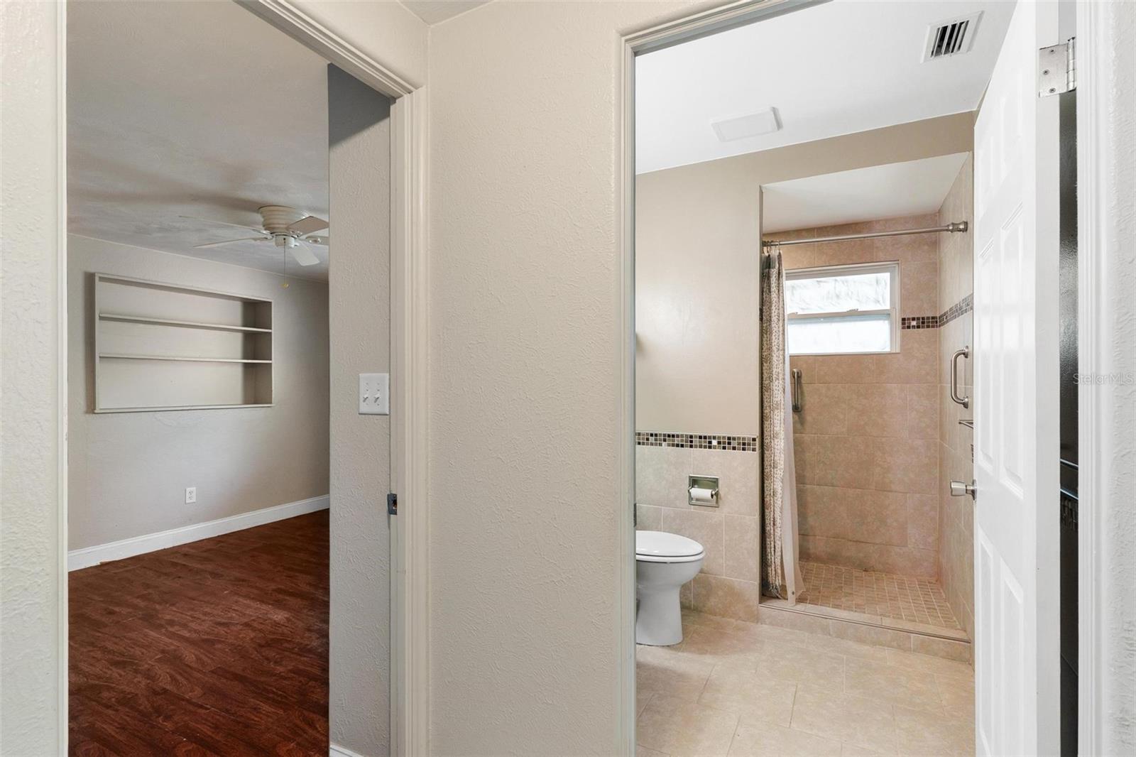 LAKE FOREST - Residential