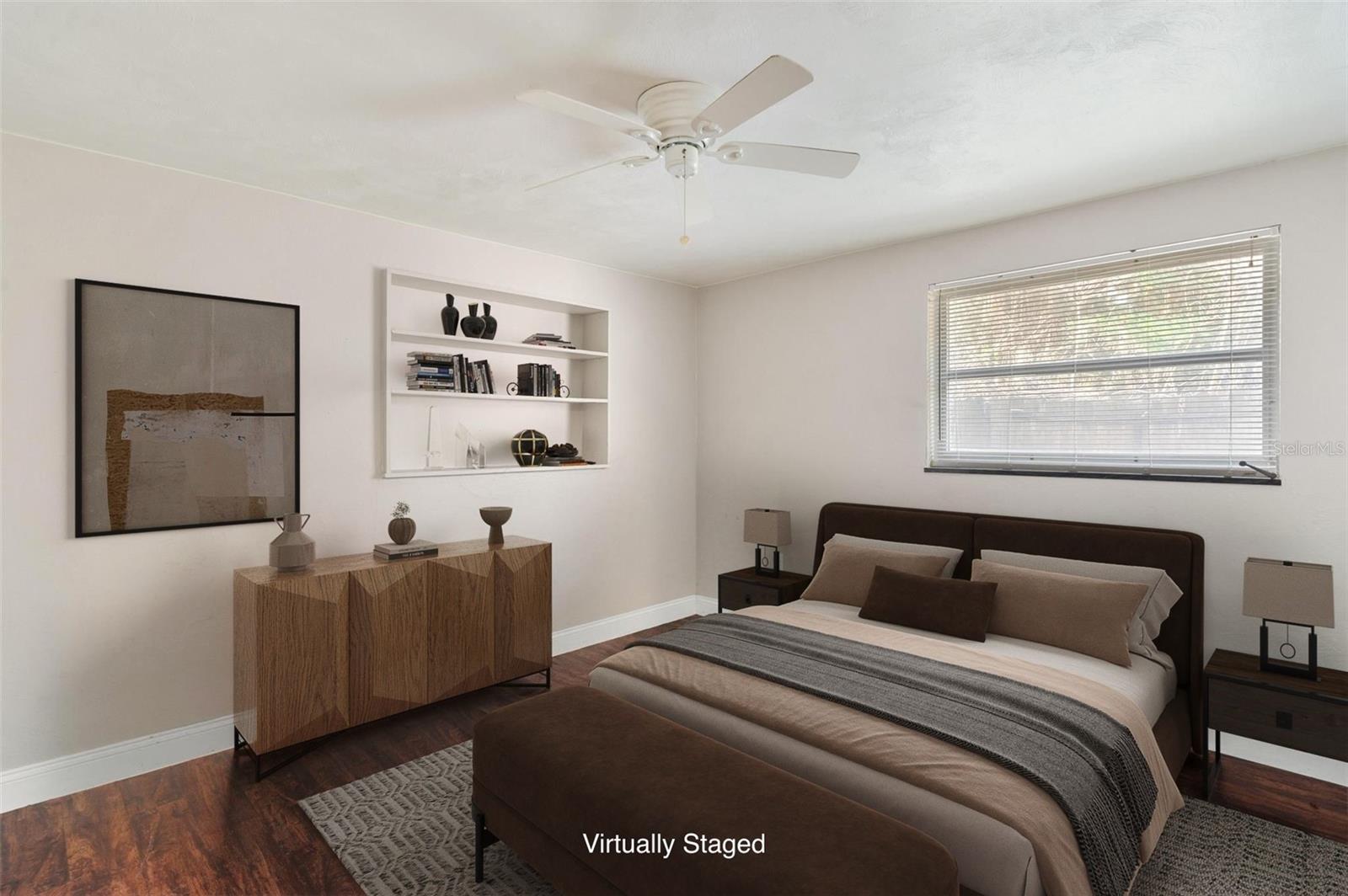 LAKE FOREST - Residential