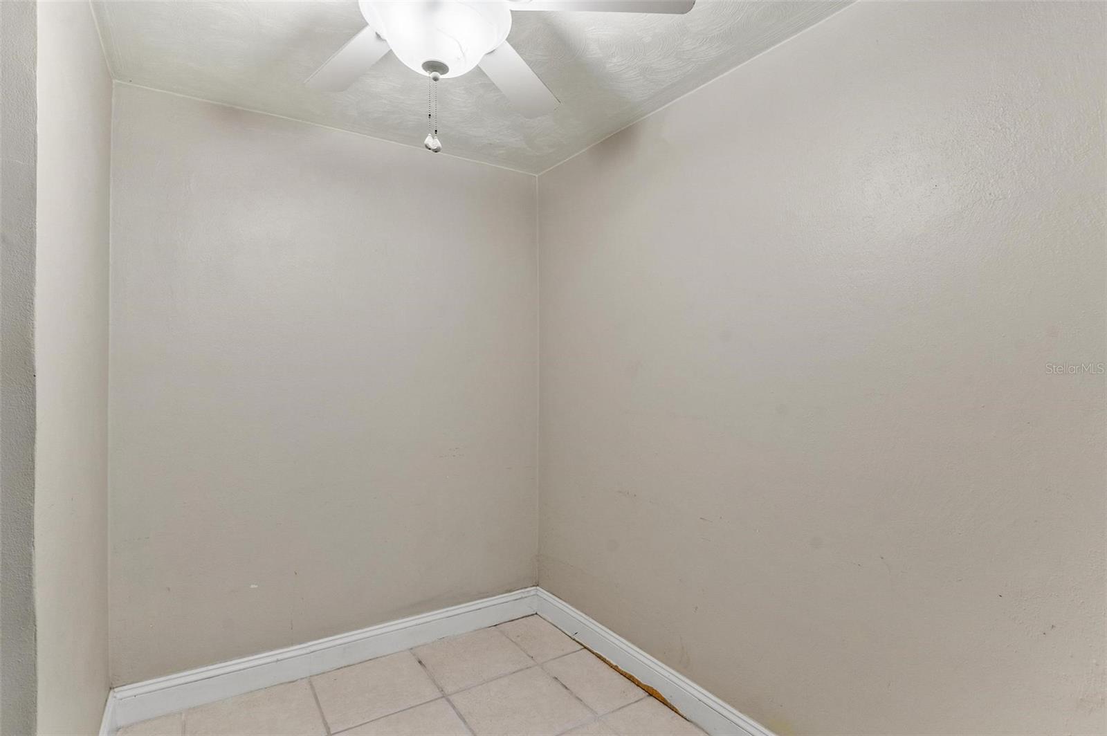 LAKE FOREST - Residential