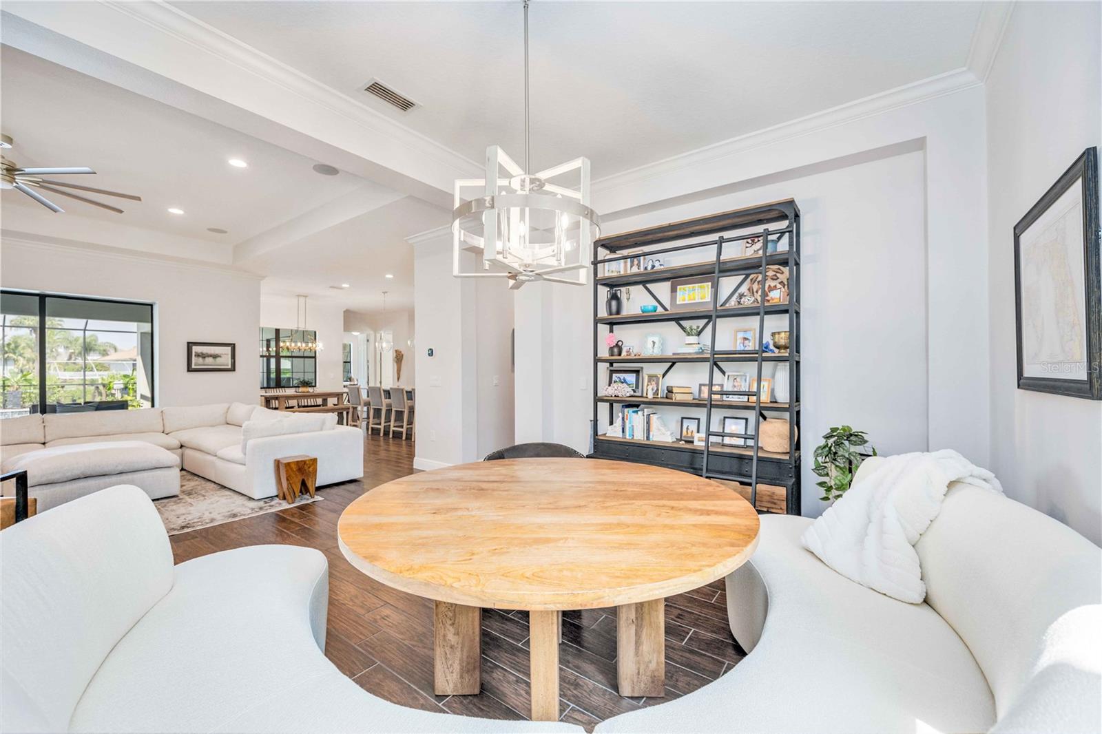 RIVERDALE REV - Residential