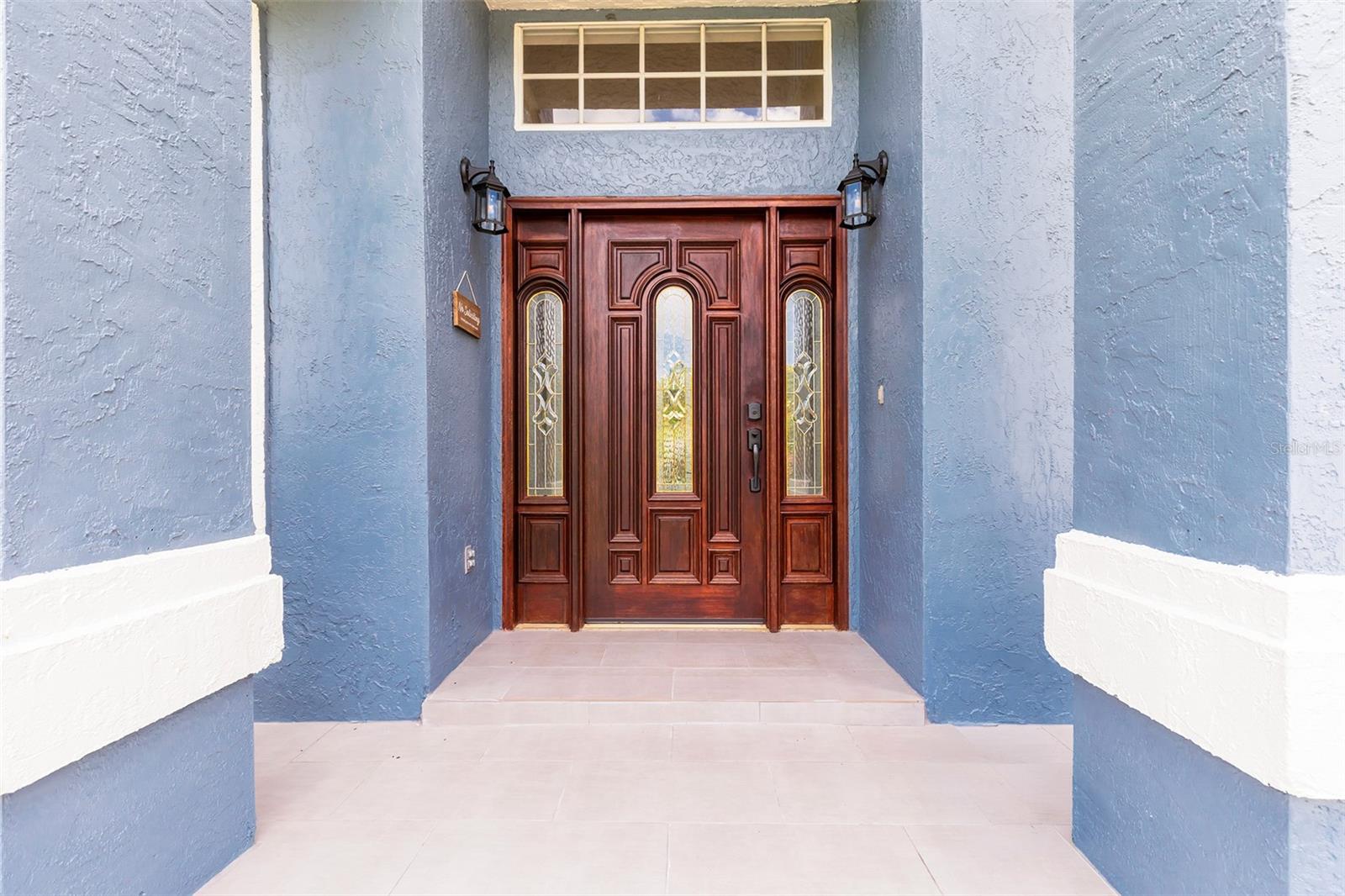 1153 OAK TREE CIRCLE