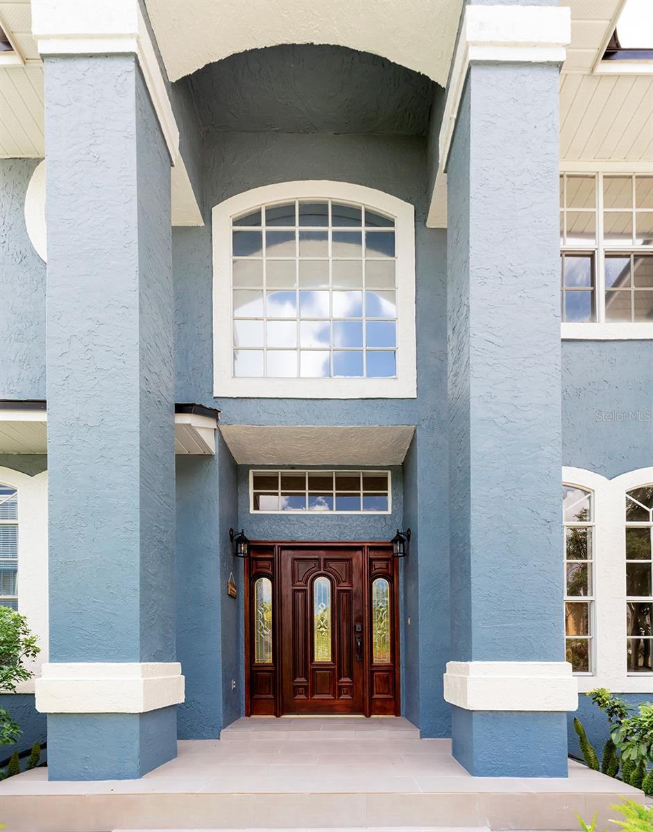 1153 OAK TREE CIRCLE