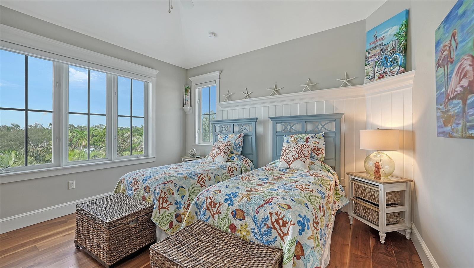 COLLIER WALKER - Residential