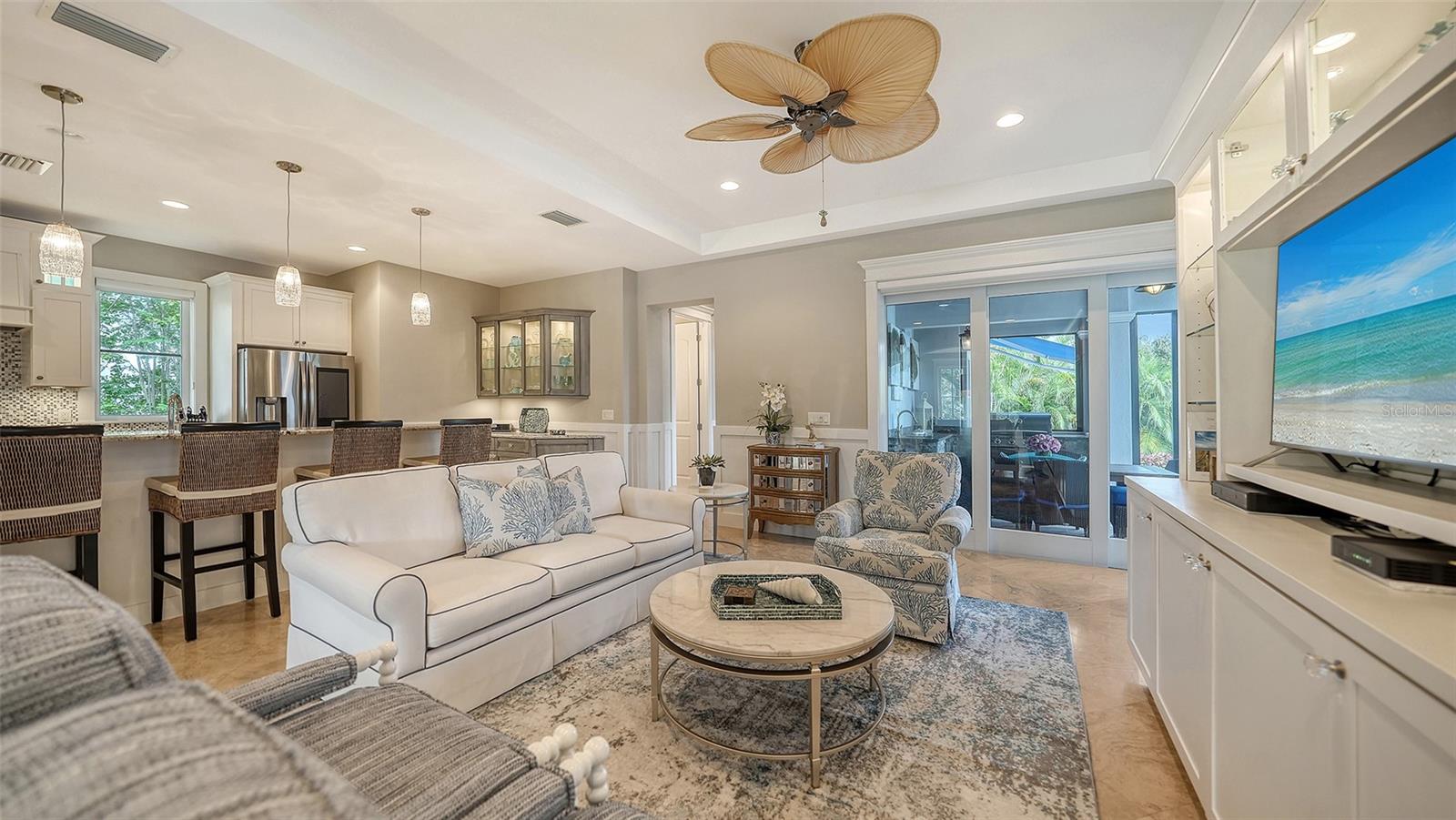 COLLIER WALKER - Residential