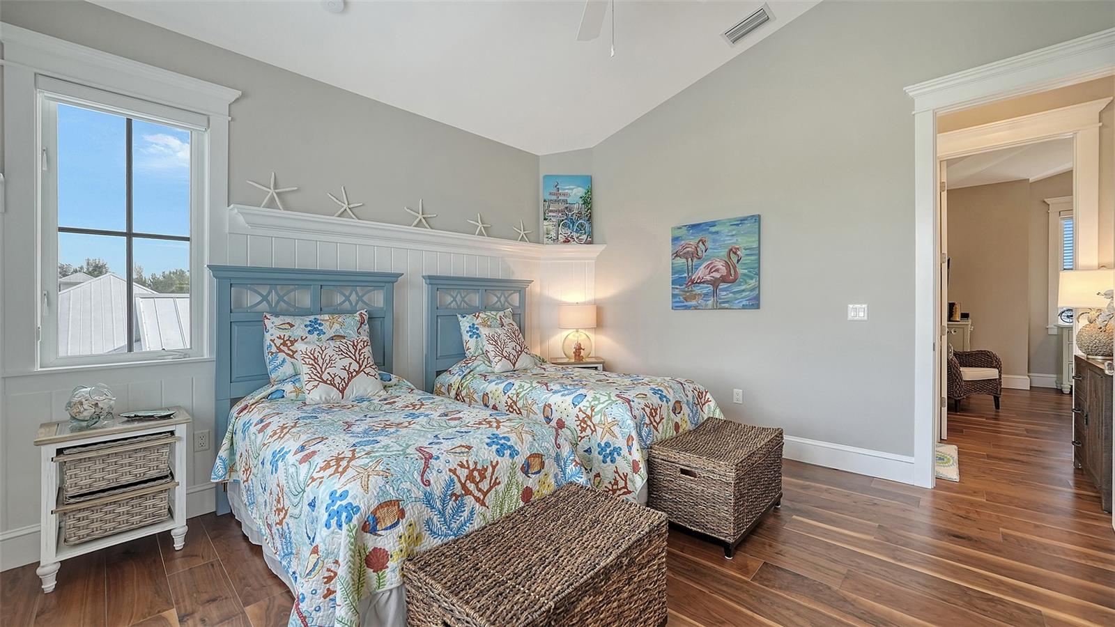 COLLIER WALKER - Residential