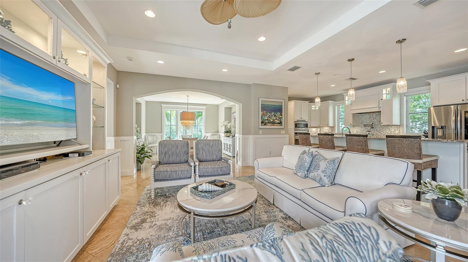 COLLIER WALKER - Residential