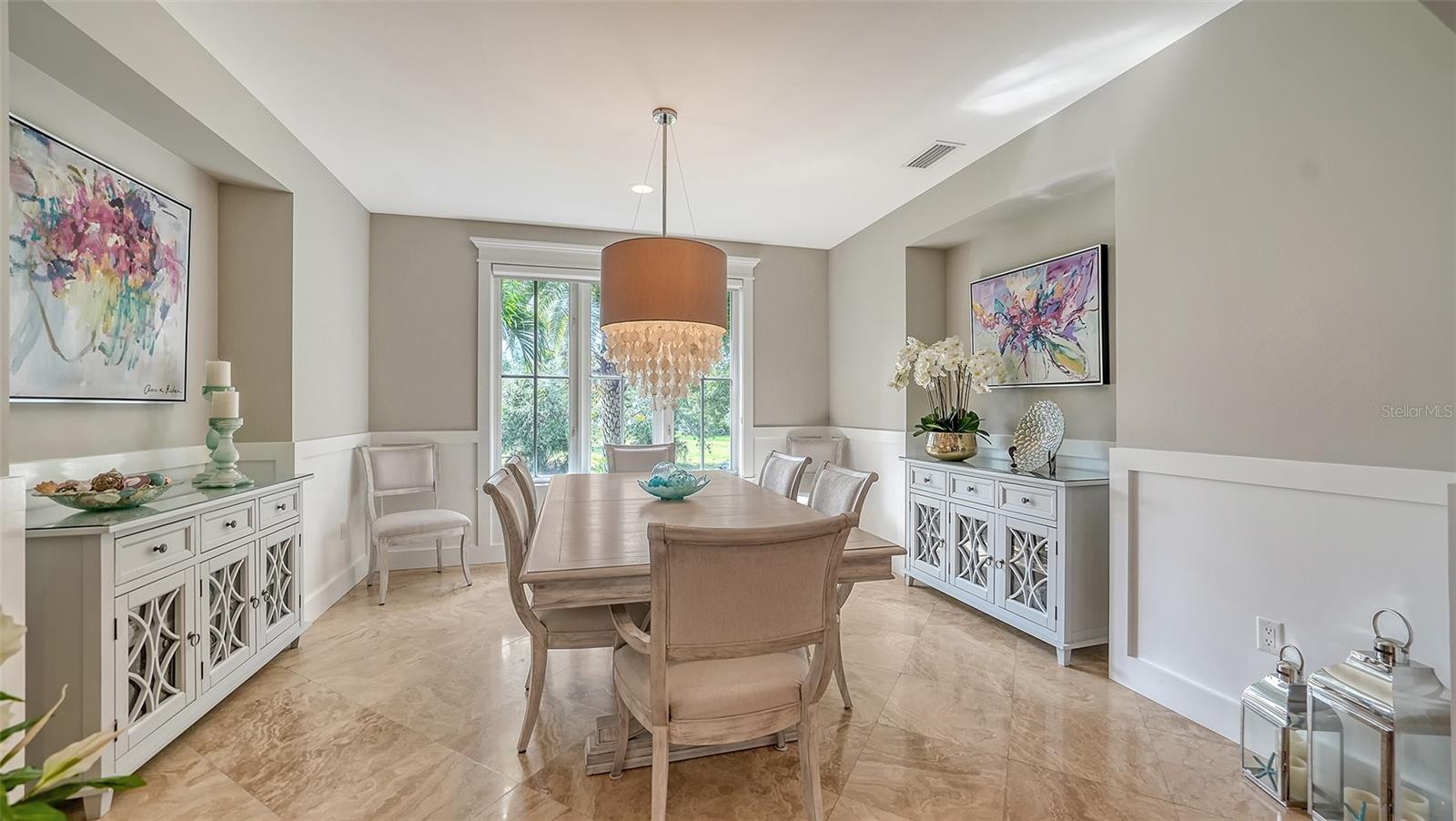 COLLIER WALKER - Residential