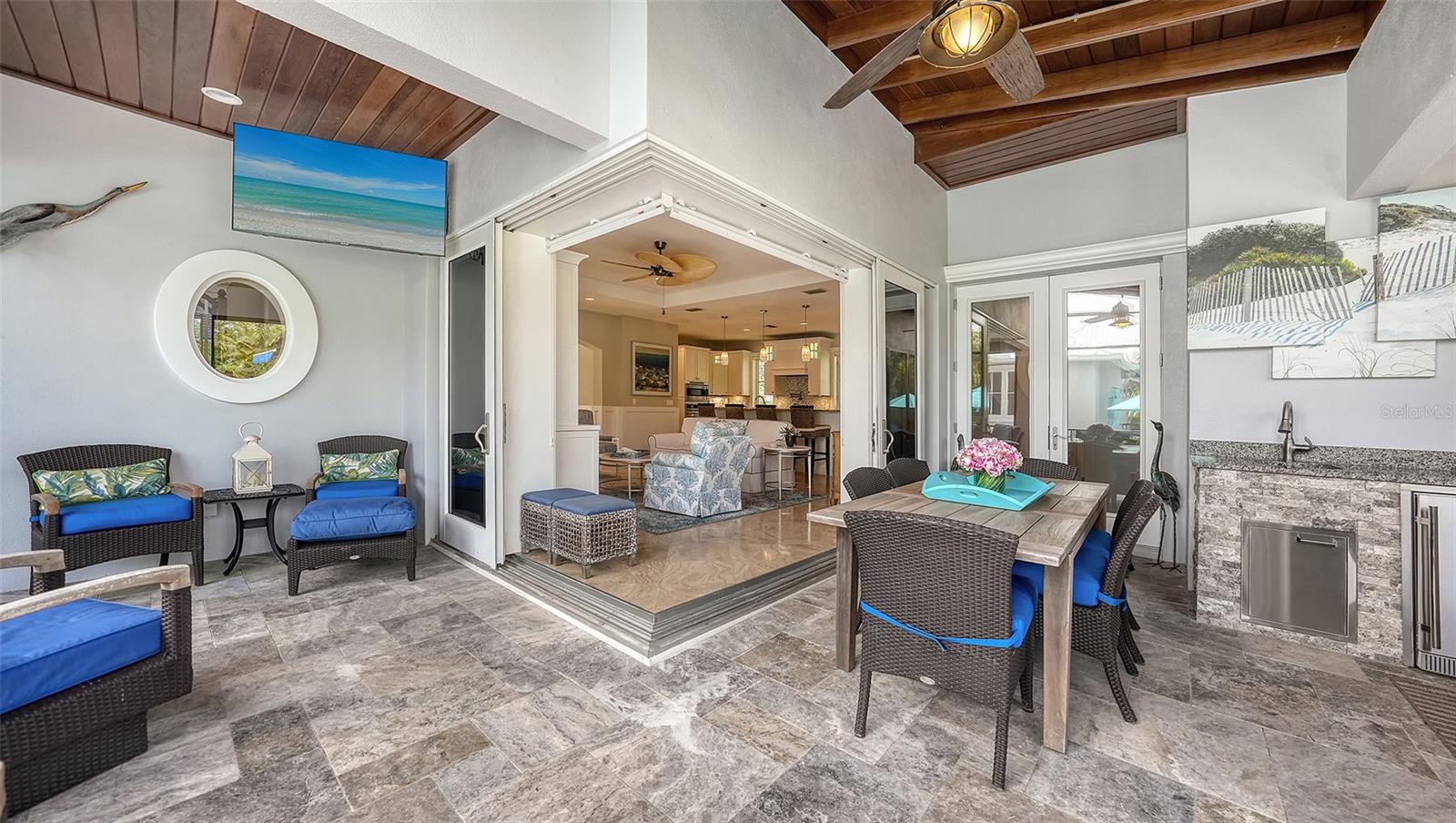 COLLIER WALKER - Residential