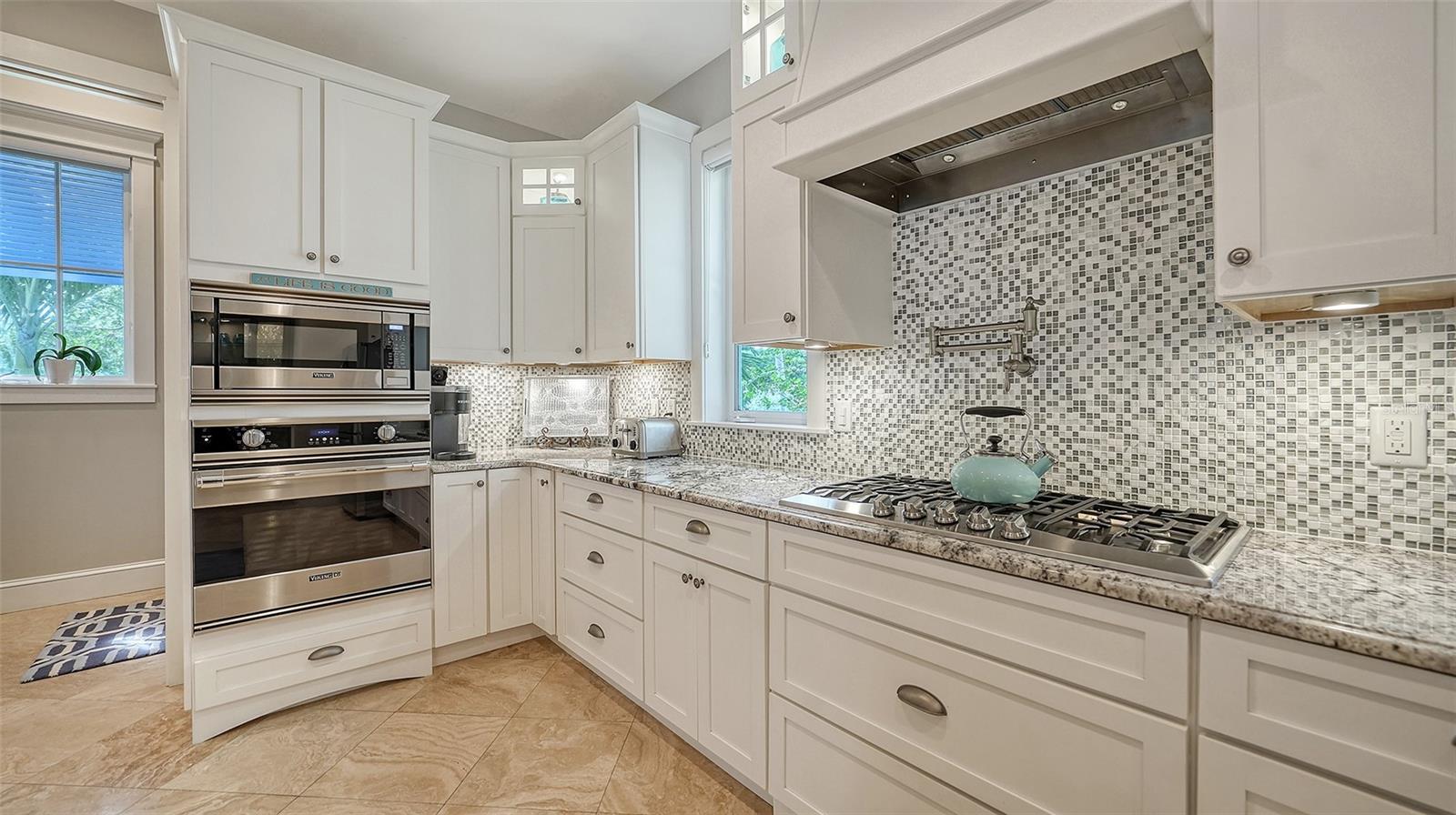 COLLIER WALKER - Residential