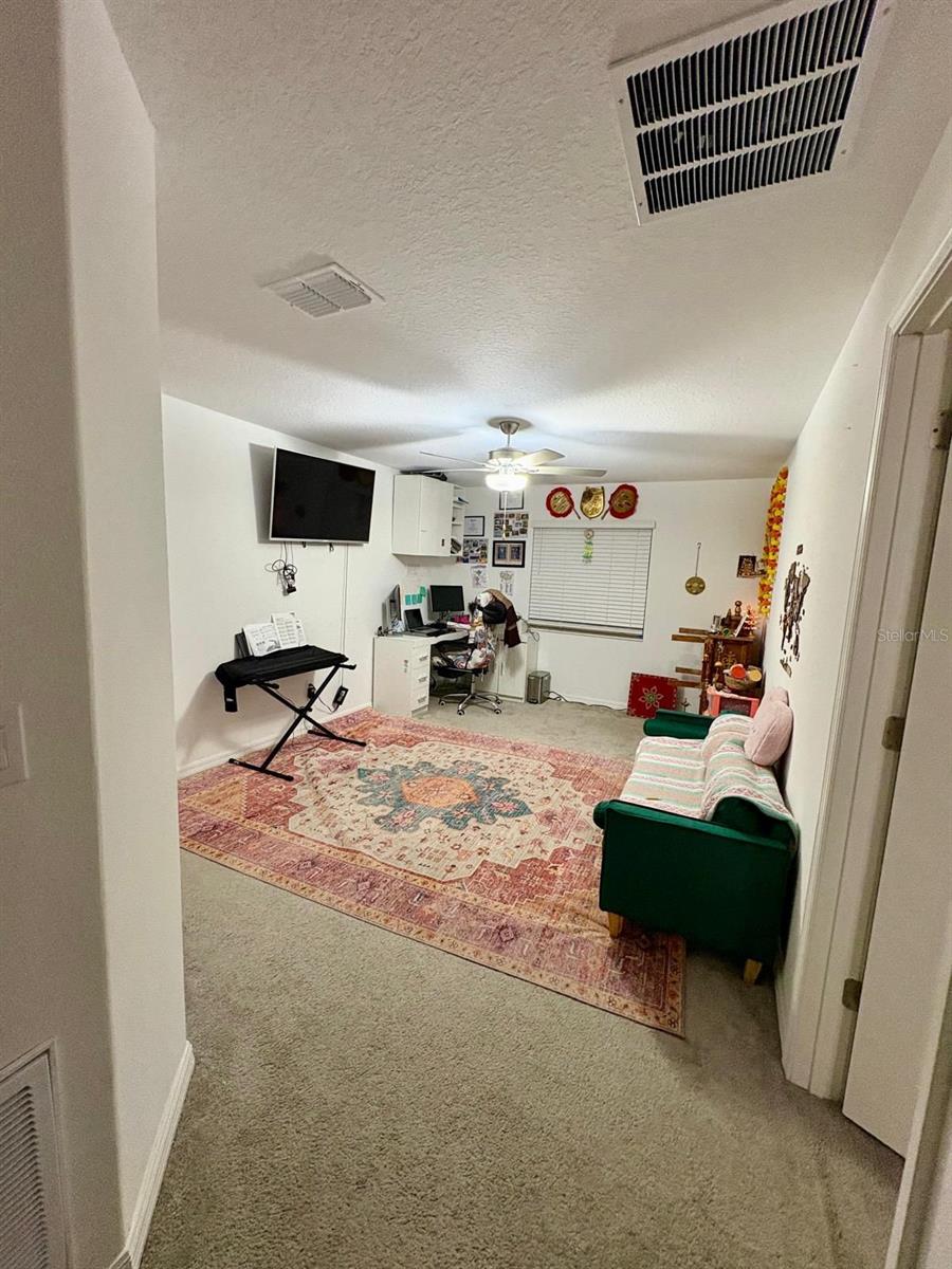 CONNERTON TH - Residential