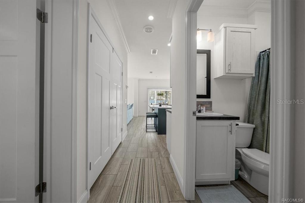 RIVER BEND UNIT 06 - Residential