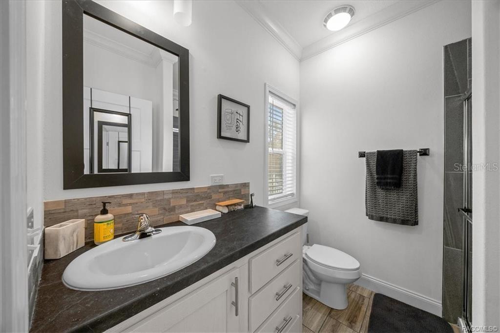 RIVER BEND UNIT 06 - Residential