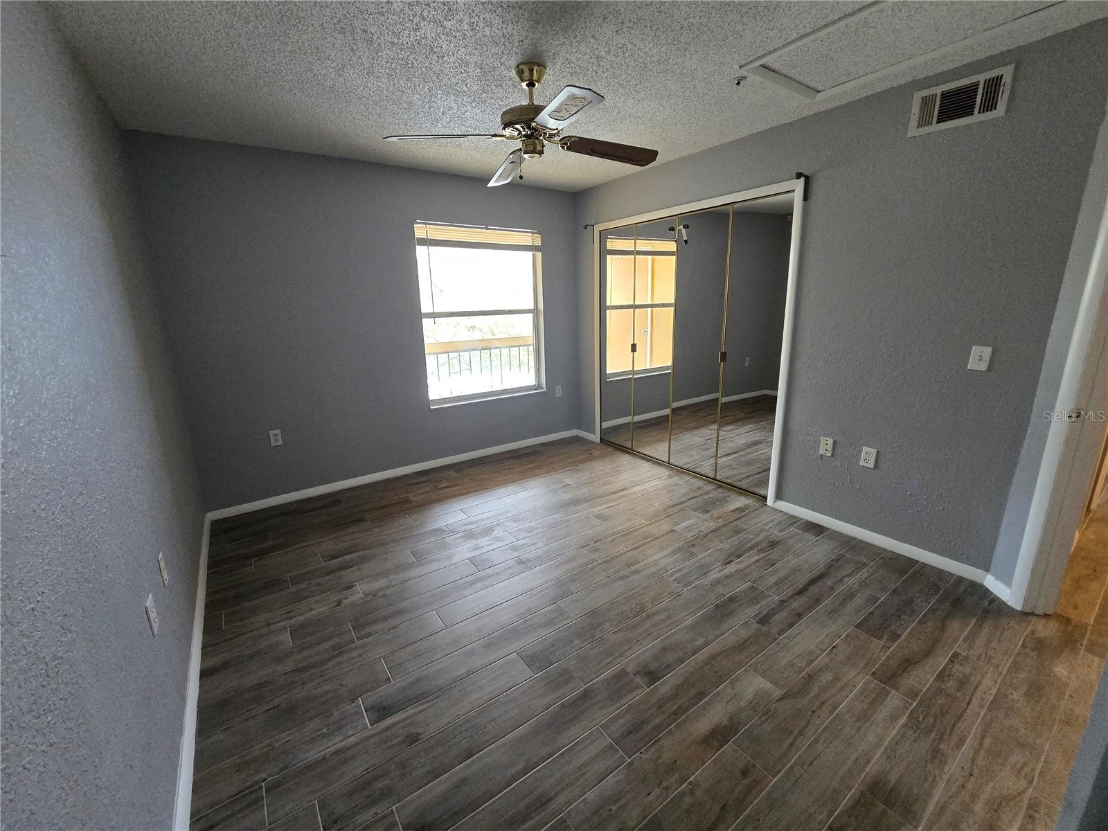 IMAGES CONDO - Residential