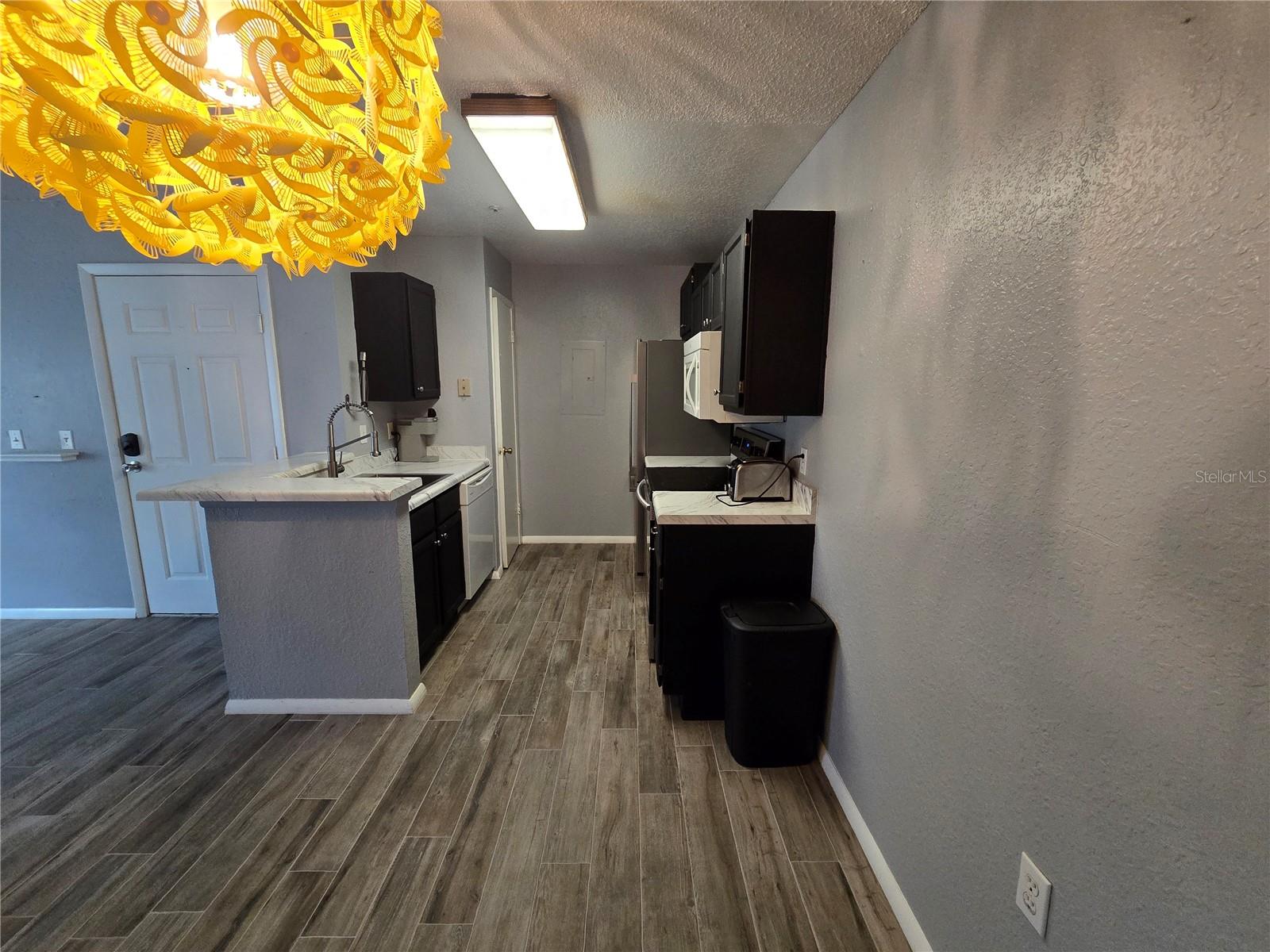 IMAGES CONDO - Residential