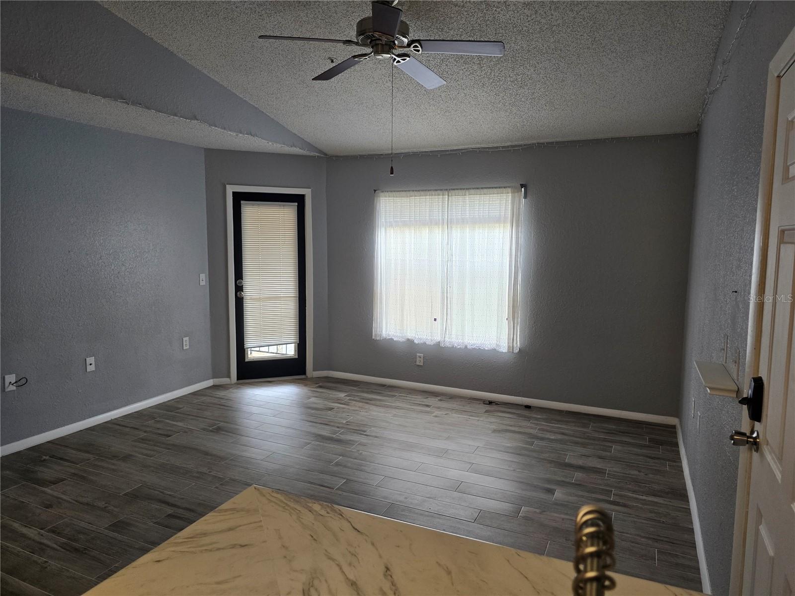 IMAGES CONDO - Residential